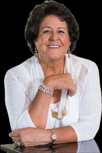 Nancy Lopez — She made golf feel like a welcome.