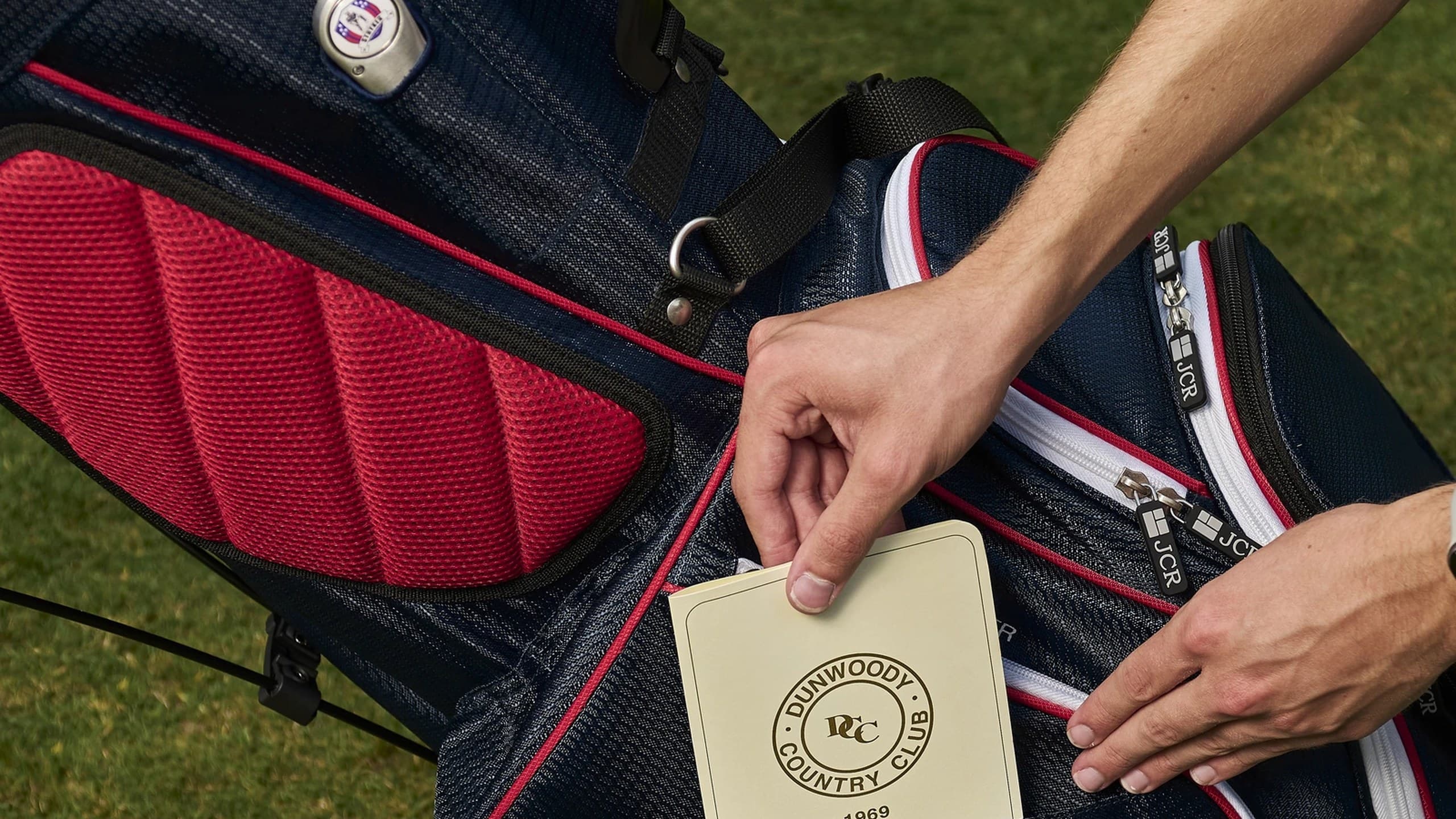 Why Every Golfer Needs a Sunday Bag